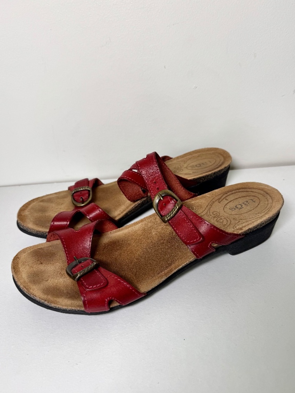 Taos Footwear Red Leather Double Brass Buckle Strap Sandals | Size 41